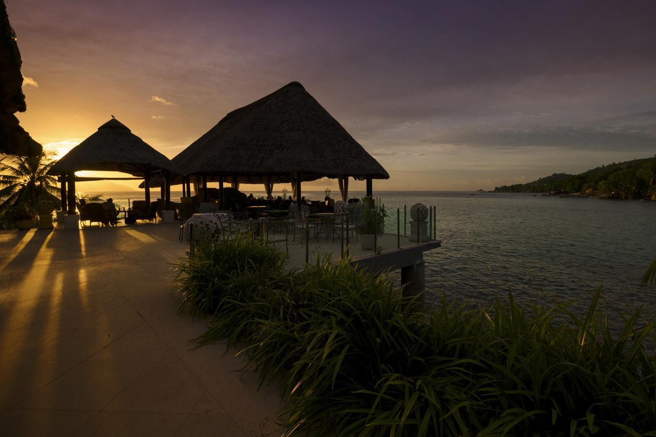 Sunset Beach Hotel Glacis  Екстериор снимка