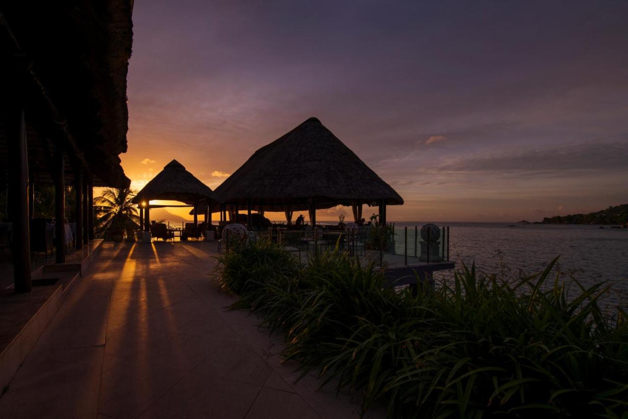 Sunset Beach Hotel Glacis  Екстериор снимка