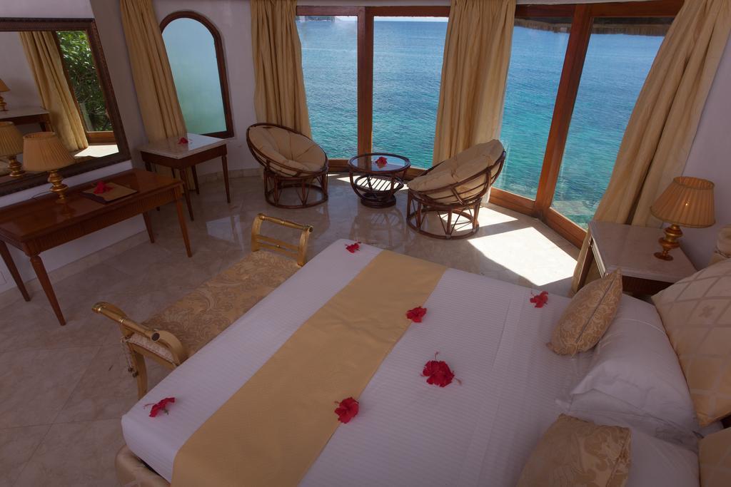 Sunset Beach Hotel Glacis  Екстериор снимка