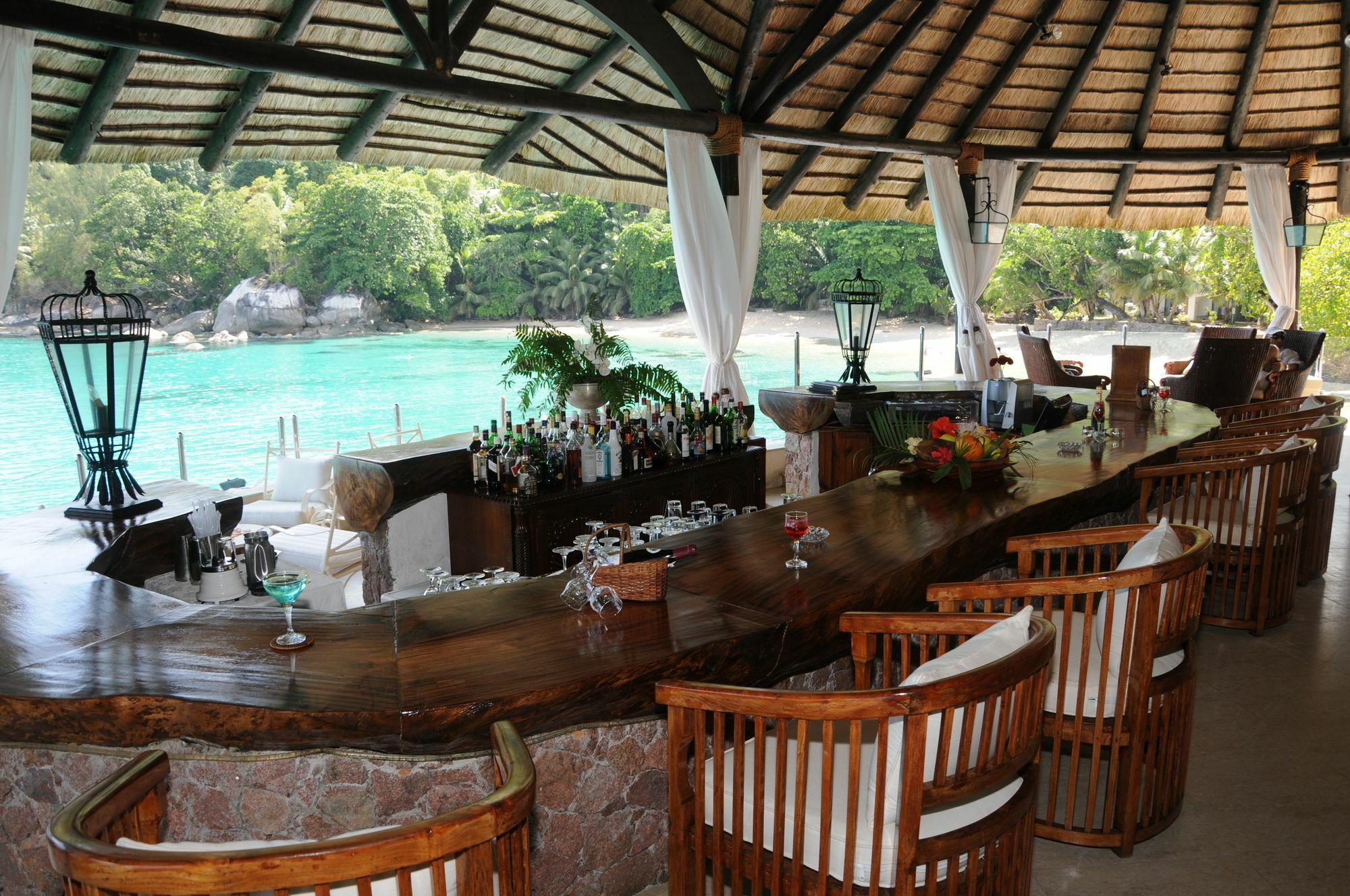 Sunset Beach Hotel Glacis  Екстериор снимка